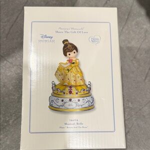 Disney Showcase Belle in Yellow Dress Figurine Musical.